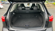 MG Hs 1.5 T-GDI Exclusive 5dr DCT Petrol Hatchback